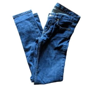 Patagonia women's jeans size 27 or 4 slim fit